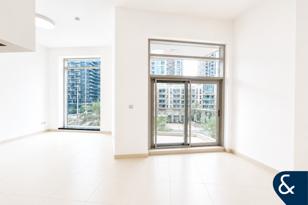 Boulevard Facing | Vacant | Large Layout