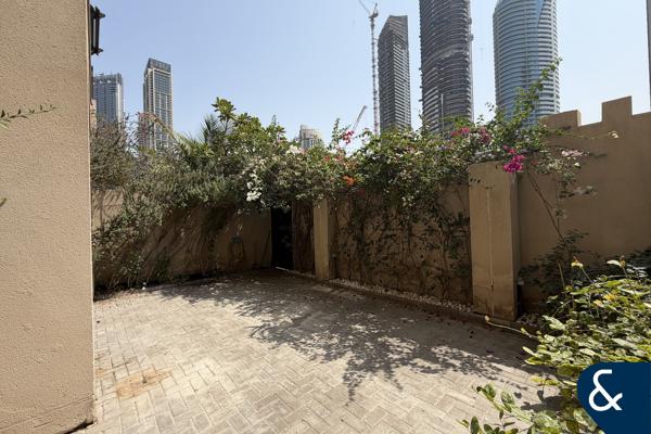 Garden Unit | 1 Bed + Study | Unfurnished