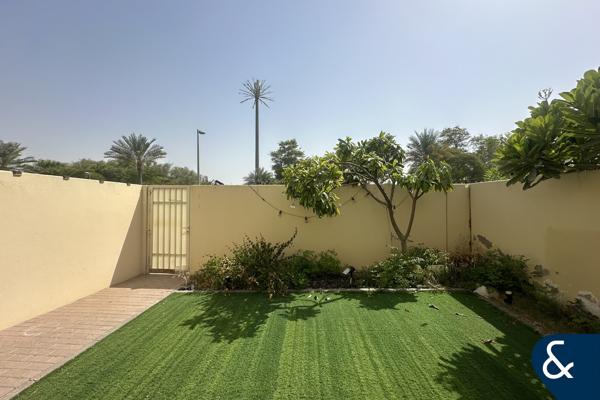 Single Row | Landscaped Villa | Springs 1