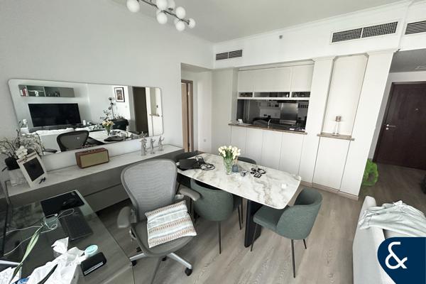 Vacant On transfer | Large Layout | Exclusive