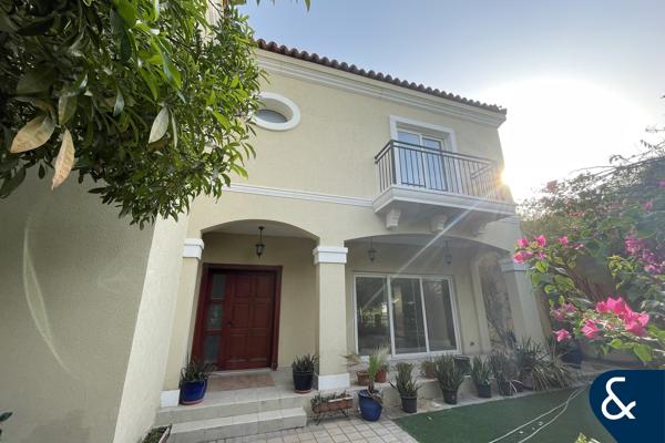 Best Price | August | 5 Bedrooms | Study