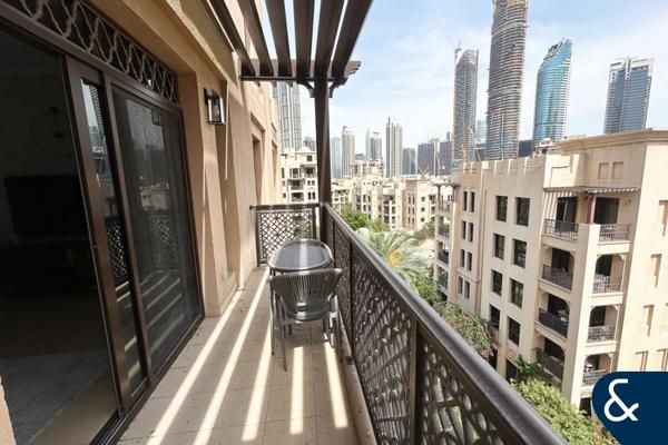 One Bedroom | Old Town | VOT | Balcony