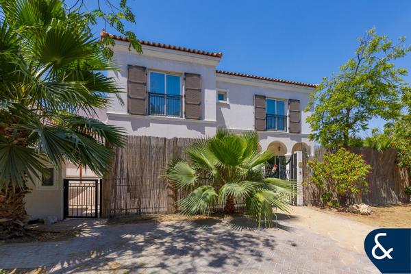 Huge Plot | Cul-De-Sac Location | 5 Bedroom