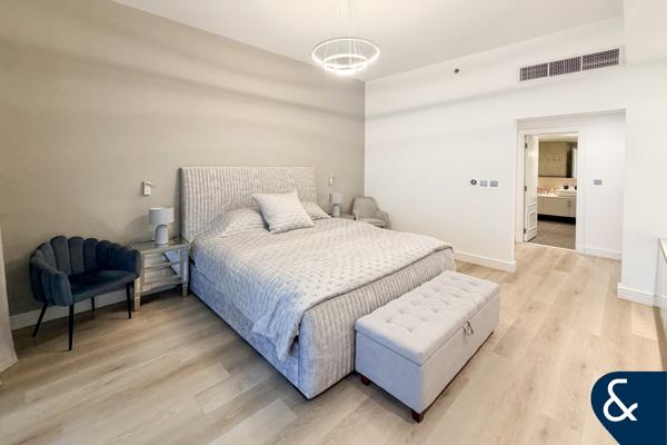 Price Reduction | Sea View | Vacant