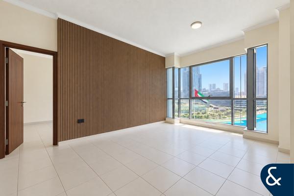 Partially Upgraded | Burj View | Mid Floor