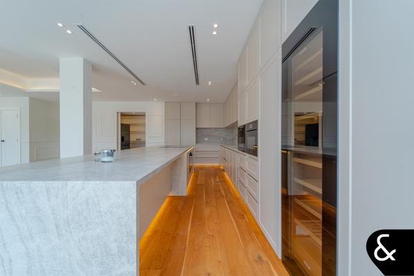 Unmatched Luxury | Fully Upgraded 6 Bed Villa