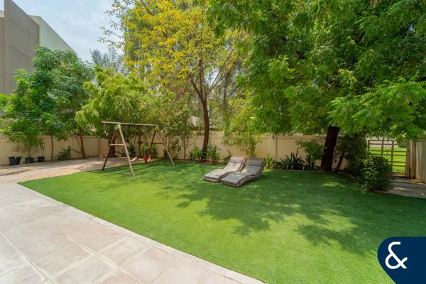 C1 5 Bed | Esmeralda | Close To Els Club