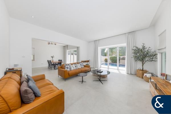 Exclusive | Upgraded C1 Villa | Park Views