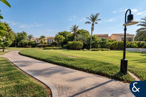 End Unit Townhouse | Park Views | Renovated