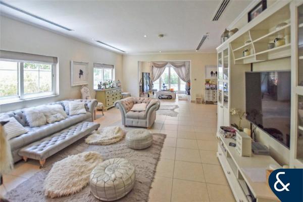 Private Pool | Great Location | Converted