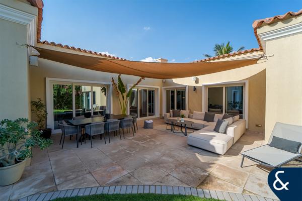 Exclusive | Pool | Large Private Plot | 4BR