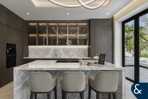 5 Bedroom plus Study | Renovated | Turn Key