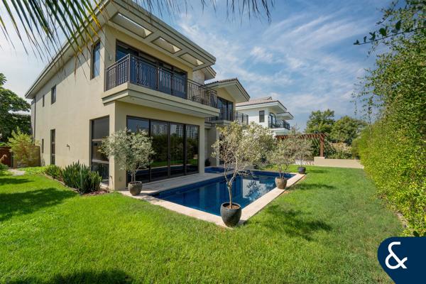 Immaculate Condition | Vacant | Lake Views