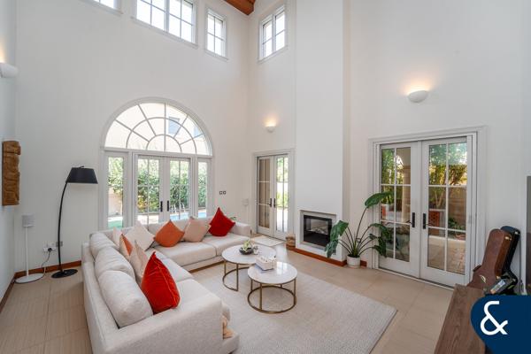 Rare Firestone in Central Location with Private Pool