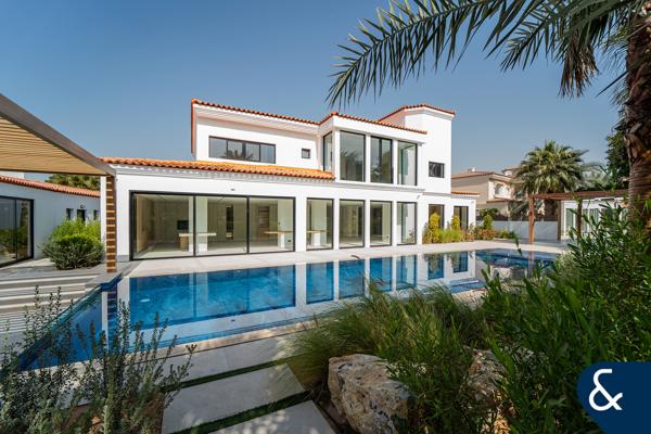 Super 6 Bed Luxury Villa | Private Pool