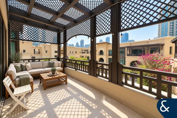 2 Bed Plus Study | Prime Location | Pool View