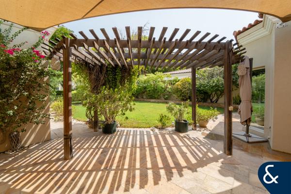 4 Bed Bungalow | Large Private Garden