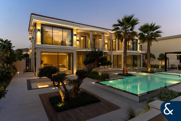 Turnkey Mansion | Earth View | Large Plot