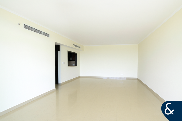 Full Golf Views | Rare Layout  | Vacant Now
