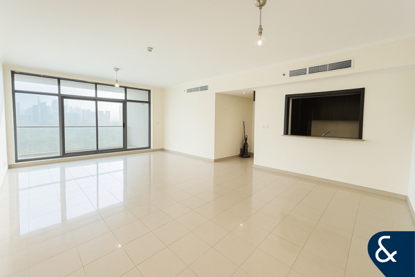 Full Golf Views | Rare Layout  | Vacant Now