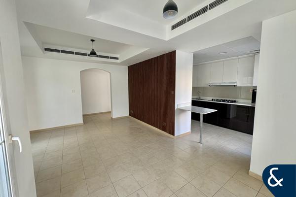 2 Bedrooms + Study | Upgraded | AVAILABLE NOW