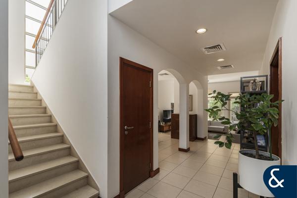Perfect Location | Exclusive | Private
