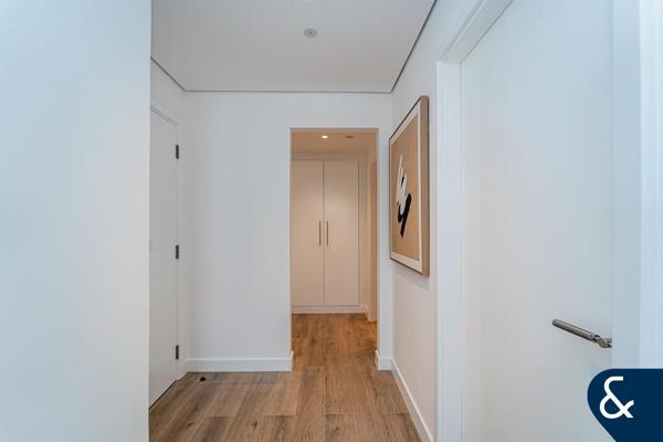 2 Bedrooms | 2 Baths | Unfurnished | Modern