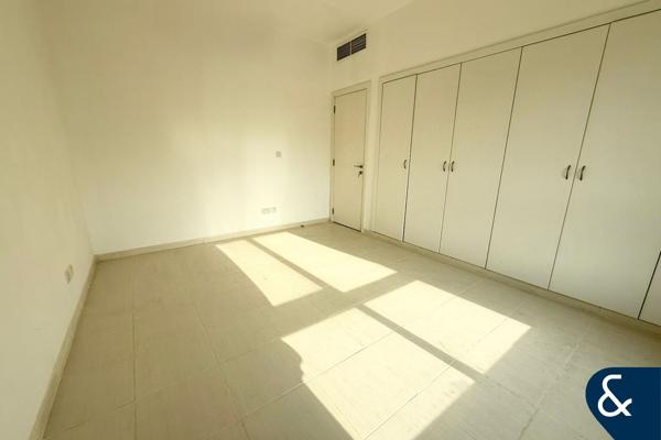 H Type | Close To Pool & Park | Vacant