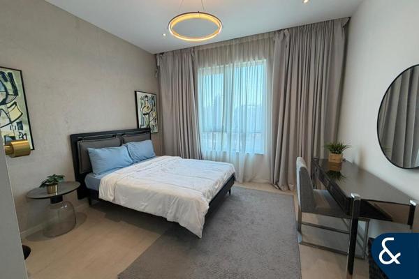 Upgraded | Two Bedroom | The Residences 8