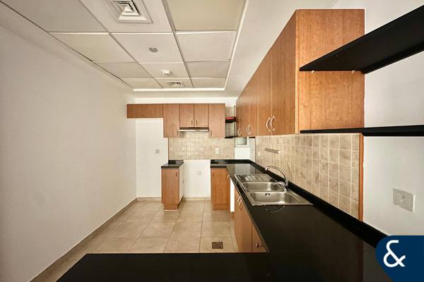 Spacious 2 Bedroom | Vacant | Canal View