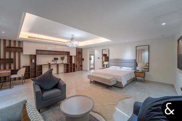 7 Bedrooms | Massive Plot | Vacant