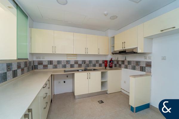 Vacant | Well Maintained | Landscaped