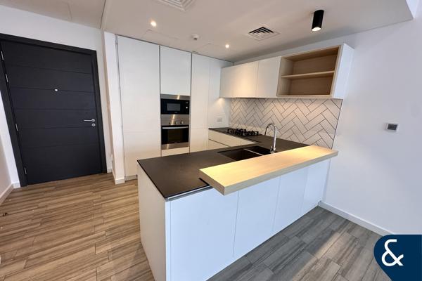 Vacant Now | Ellington 1 Bed | Large layout