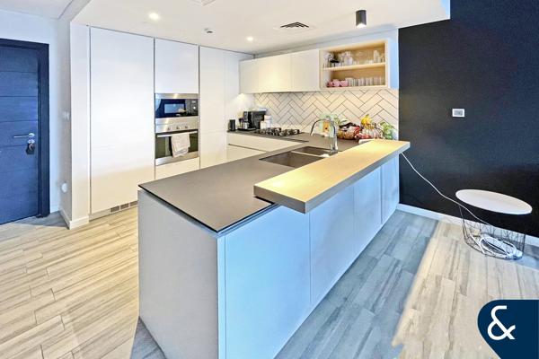 Vacant Now | Ellington 1 Bed | Large layout