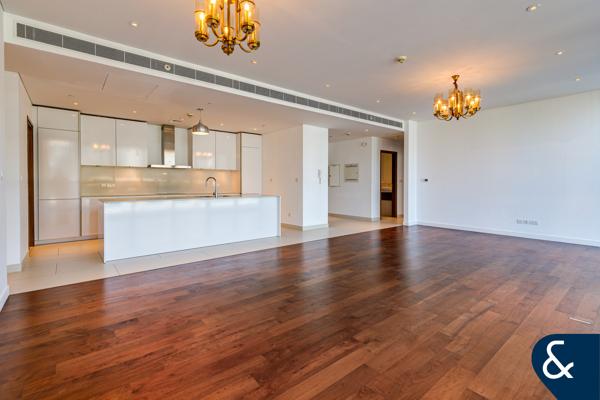 Unfurnished | High Floor | 3 Bed | Maids