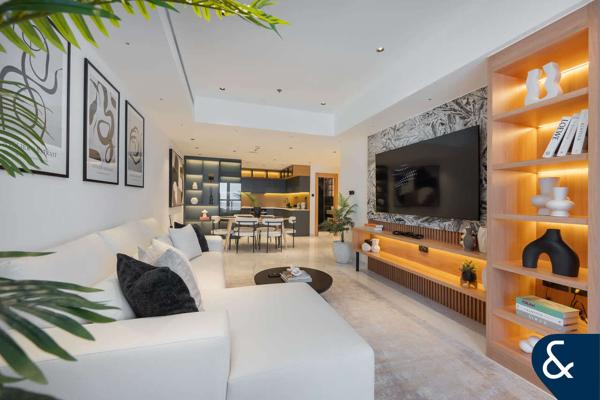 Very High Floor | Fully Upgraded | Palm Views