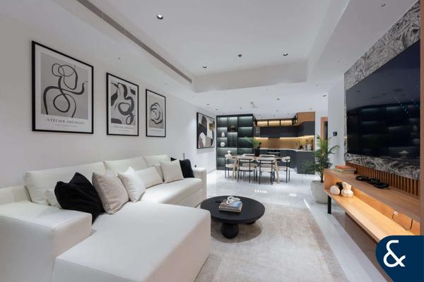 Very High Floor | Fully Upgraded | Palm Views