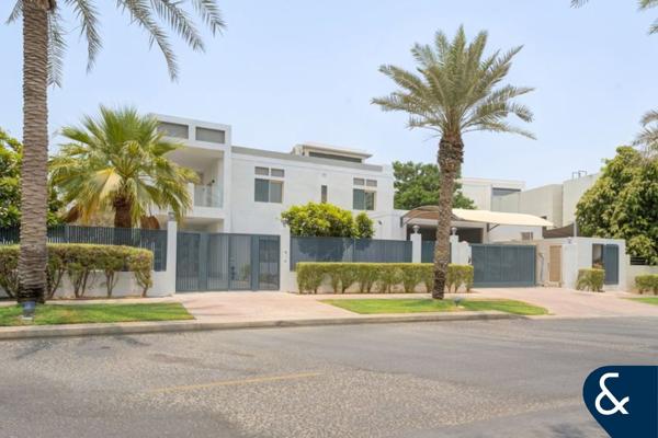 6 Bedrooms | Fully Renovated | Large Pool