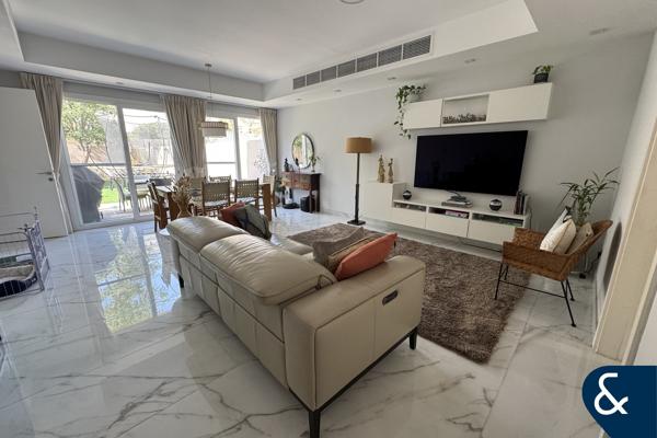 Fully Upgraded | Extended | Unique Home