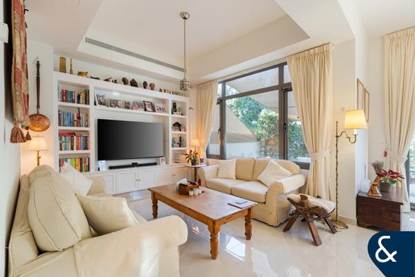 3 Bed + Study | Single Row | VOT | Upgraded