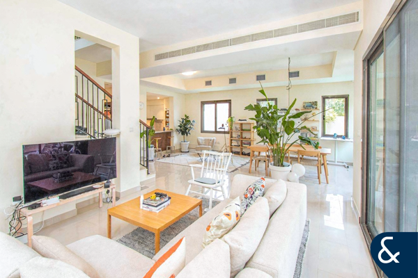 4 Bed + Maids | Vacant 2 Weeks | Internal