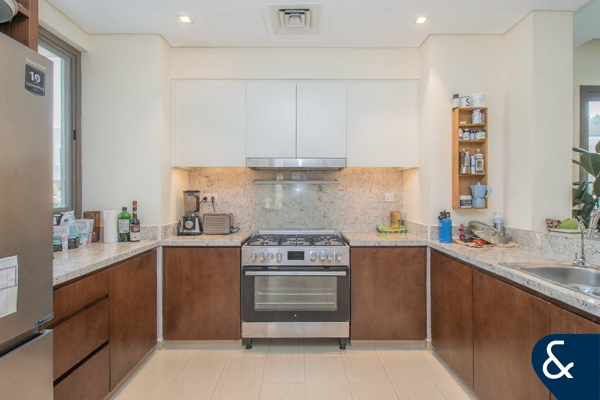 4 Bed + Maids | Vacant 2 Weeks | Internal