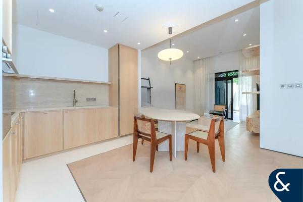 Garden | Vacant Now | Fully Upgraded