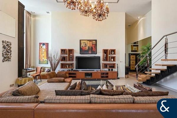 Rare to Market | Vacant | Sea Views | 1 Bed