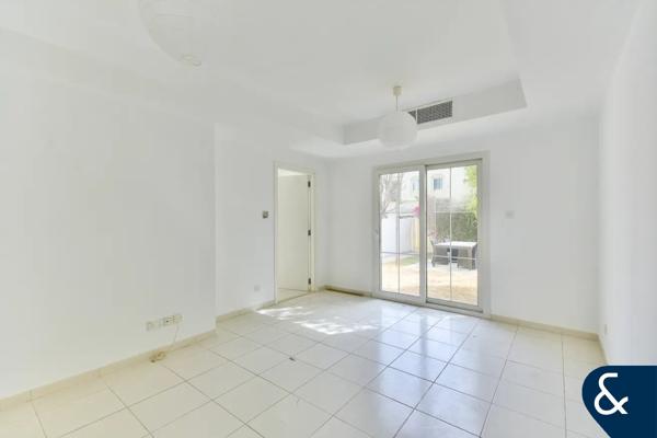 Type 4E | Vacant | Opposite Pool and Park