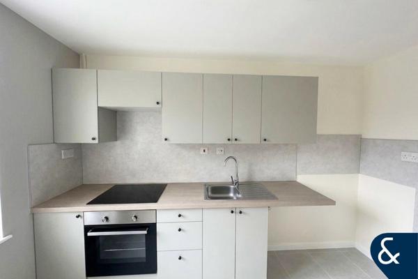 Type 4E | Vacant | Opposite Pool and Park