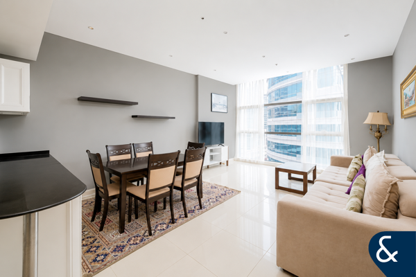 2 Bed | Upgraded | Furnished | Close To Metro