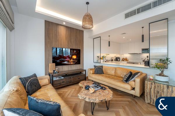 Exclusive 3 Bed | Fully Upgraded | Vacant