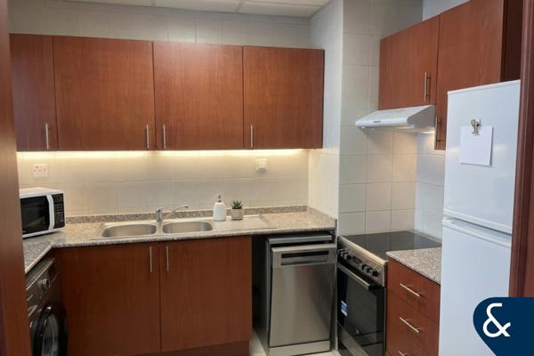 One Bed | Unfurnished | Large Layout | Bright