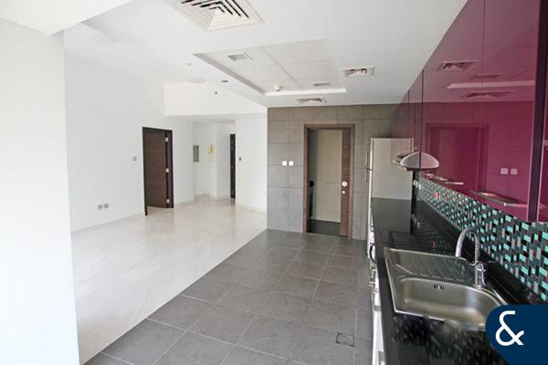 1 Bedroom | Marina View | Available December